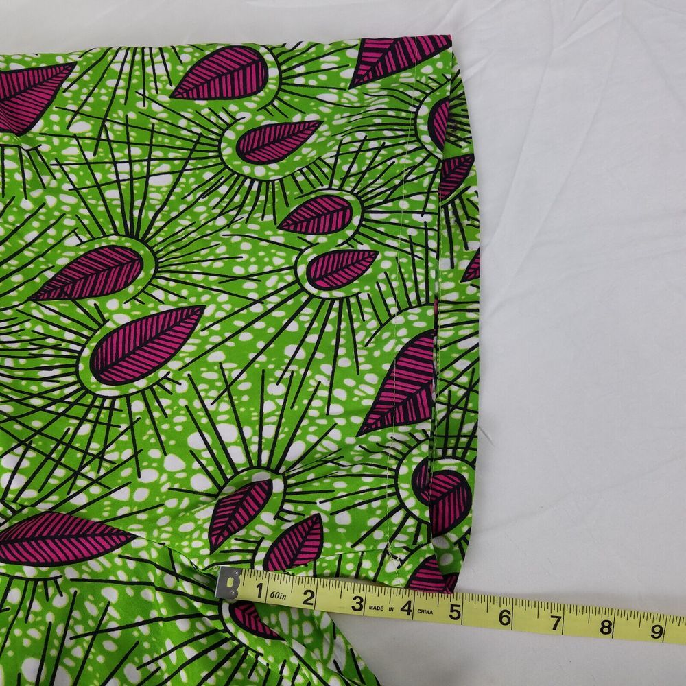 Lapogee Shorts Womens 2X Green High Rise Abstract Floral Back Waist Stretch - Picture 6 of 10